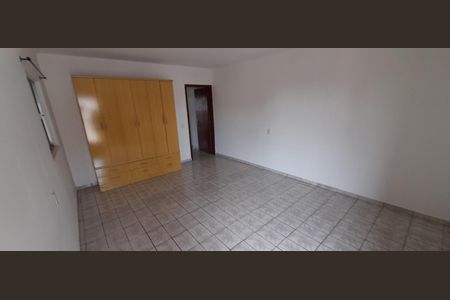 Casa à venda com 127m², 2 quartos e 3 vagas