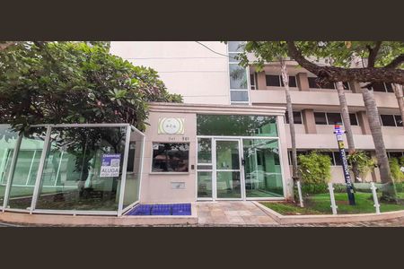 Apartamento para alugar com 59m², 2 quartos e 1 vagaFachada e portaria