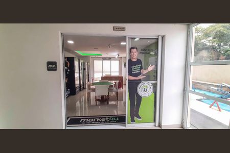 Apartamento para alugar com 59m², 2 quartos e 1 vagaMini Mercado