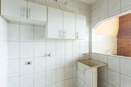 Casa para alugar com 100m², 2 quartos e 1 vagaÁrea de Serviço 