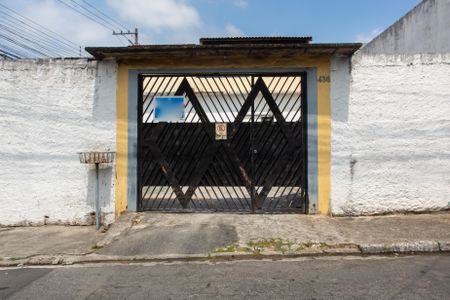 Casa para alugar com 100m², 2 quartos e 1 vagaFachada 