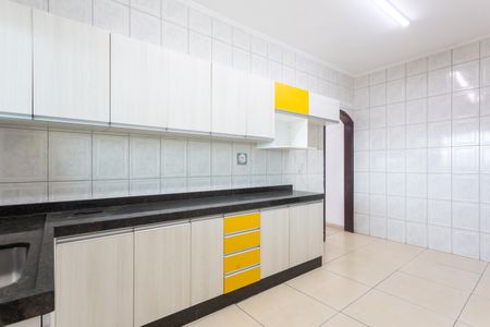 Casa para alugar com 100m², 2 quartos e 1 vagaCozinha 