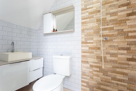 Casa para alugar com 100m², 2 quartos e 1 vagaBanheiro 1