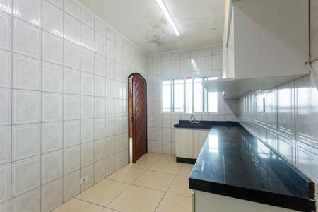 Casa para alugar com 100m², 2 quartos e 1 vagaCozinha 