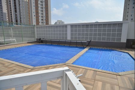 Apartamento para alugar com 66m², 2 quartos e 2 vagasÁrea comum - Piscina