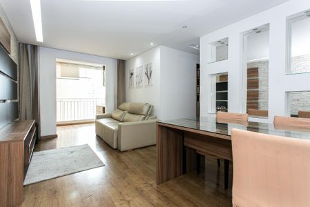 Apartamento à venda com 73m², 3 quartos e 1 vaga Apartamento à venda com 73m², 3 quartos e 1 vagaSala