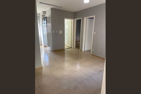 Apartamento para alugar com 45m², 2 quartos e 1 vagaSala