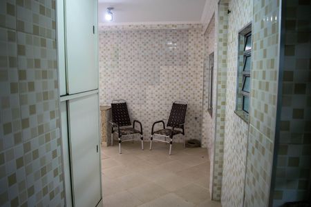 Casa para alugar com 140m², 2 quartos e sem vagaQuintal