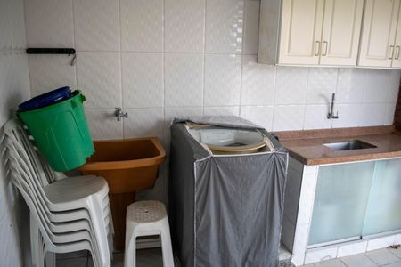 Casa para alugar com 140m², 2 quartos e sem vagaÁrea de Serviço