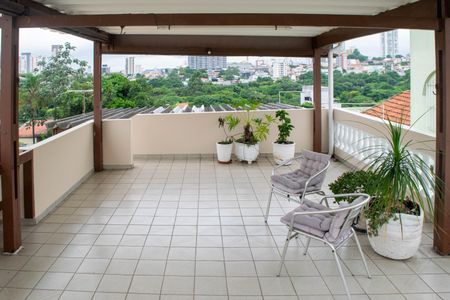 Casa para alugar com 140m², 2 quartos e sem vagaSolario