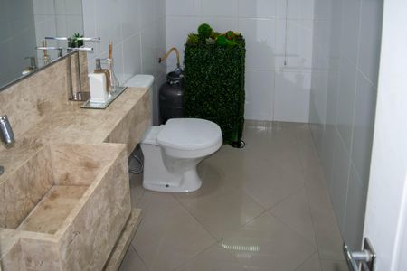 Casa para alugar com 140m², 2 quartos e sem vagaBanheiro