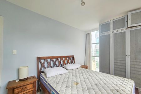 Apartamento para alugar com 270m², 3 quartos e 2 vagasSuíte 2