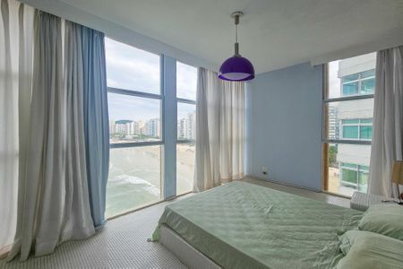 Apartamento para alugar com 270m², 3 quartos e 2 vagasSuíte 1