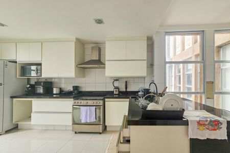 Apartamento para alugar com 270m², 3 quartos e 2 vagascozinha