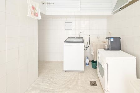 Apartamento para alugar com 270m², 3 quartos e 2 vagasÁrea de serviço 