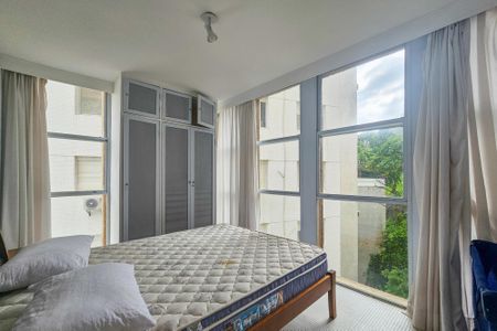 Apartamento para alugar com 270m², 3 quartos e 2 vagasSuíte 2