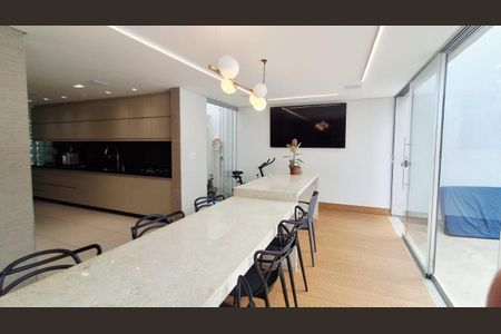 Foto 10 de casa à venda com 4 quartos, 280m² em Castelo, Belo Horizonte