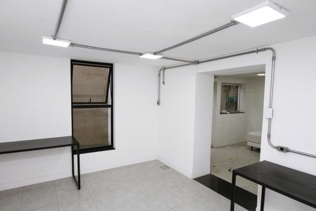 Casa para alugar com 360m², 3 quartos e 3 vagasEscritório