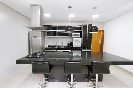 Cozinha de casa para alugar com 3 quartos, 360m² em Minas Brasil, Belo Horizonte