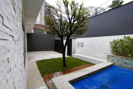 Casa para alugar com 360m², 3 quartos e 3 vagasPiscina