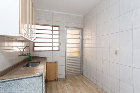 Casa para alugar com 120m², 2 quartos e 1 vagaCozinha 