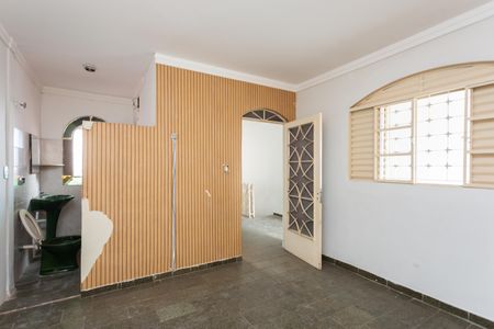 Casa para alugar com 120m², 3 quartos e 1 vagaSuíte 