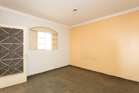 Casa para alugar com 120m², 3 quartos e 1 vagaSuíte 