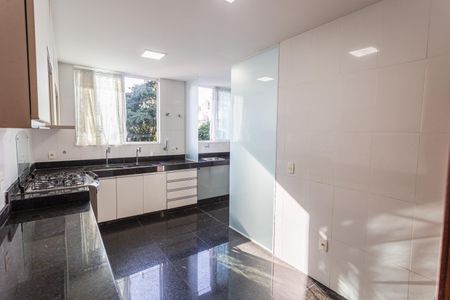 Apartamento para alugar com 97m², 3 quartos e 2 vagasCozinha