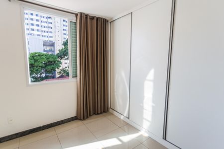 Apartamento para alugar com 97m², 3 quartos e 2 vagasSemi-Suíte
