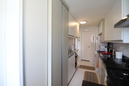 Apartamento à venda com 85m², 2 quartos e 1 vagaCozinha