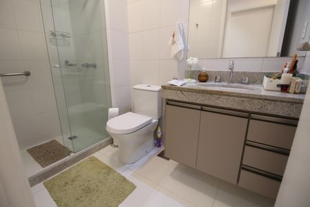 Apartamento à venda com 85m², 2 quartos e 1 vagaBanheiro Social