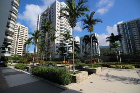 Apartamento à venda com 85m², 2 quartos e 1 vagaCondomínio