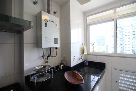 Apartamento à venda com 85m², 2 quartos e 1 vagaÁrea de Serviço