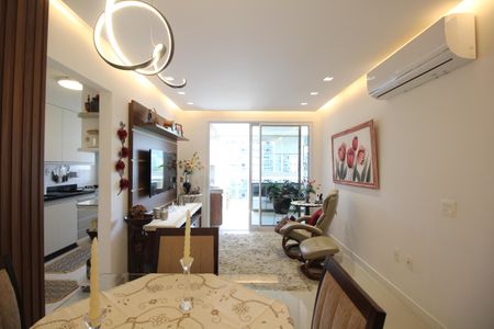 Apartamento à venda com 85m², 2 quartos e 1 vagaSala