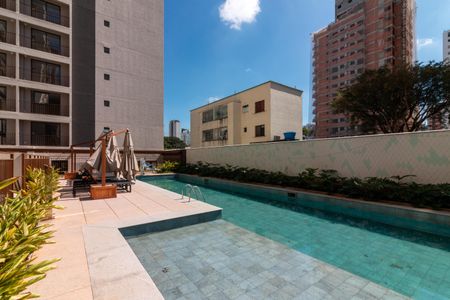 Studio à venda com 24m², 1 quarto e sem vaga Studio à venda com 24m², 1 quarto e sem vagaÁrea comum - Piscina