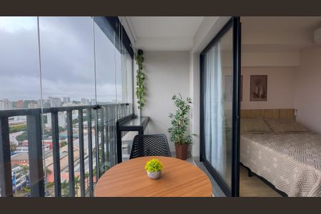 Sacada de kitnet/studio para alugar com 1 quarto, 24m² em Santo Amaro, São Paulo