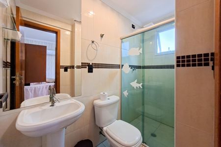 Apartamento para alugar com 250m², 4 quartos e 2 vagas Apartamento para alugar com 250m², 4 quartos e 2 vagasBanheiro da Suíte 3