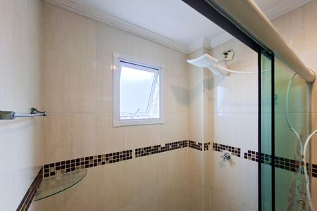 Apartamento para alugar com 250m², 4 quartos e 2 vagas Apartamento para alugar com 250m², 4 quartos e 2 vagasBanheiro da Suíte