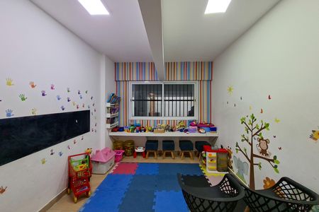 Apartamento para alugar com 250m², 4 quartos e 2 vagas Apartamento para alugar com 250m², 4 quartos e 2 vagasBrinquedoteca