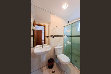Apartamento para alugar com 250m², 4 quartos e 2 vagas Apartamento para alugar com 250m², 4 quartos e 2 vagasBanheiro da Suíte 3