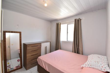 Quarto 1 de casa para alugar com 2 quartos, 59m² em Bairro Alto, Curitiba