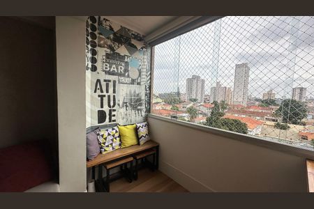 Apartamento para alugar com 101m², 2 quartos e 1 vagaVaranda