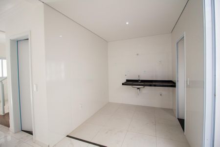Casa de condomínio para alugar com 93m², 2 quartos e 2 vagasCozinha