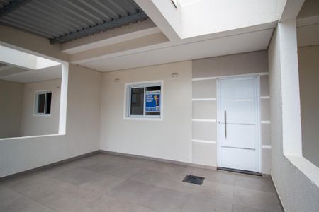 Casa de condomínio para alugar com 93m², 2 quartos e 2 vagasFachada