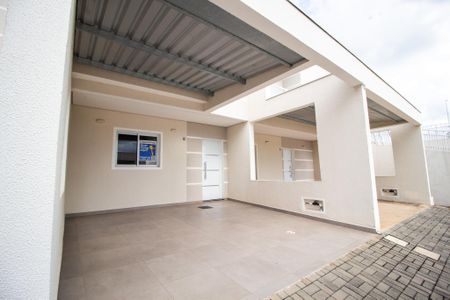 Casa de condomínio para alugar com 93m², 2 quartos e 2 vagasFachada