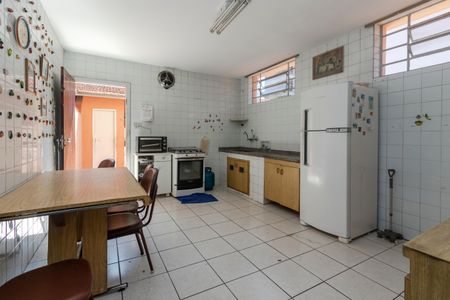 Casa à venda com 126m², 3 quartos e 2 vagasCozinha