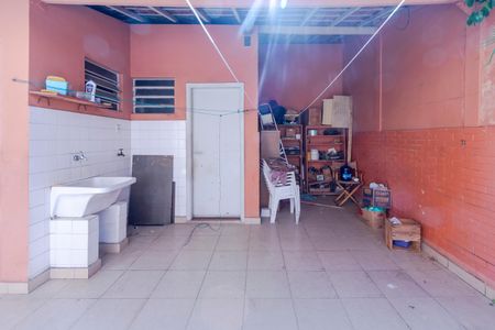 Casa à venda com 126m², 3 quartos e 2 vagasQuintal