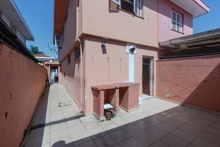Casa à venda com 126m², 3 quartos e 2 vagasQuintal