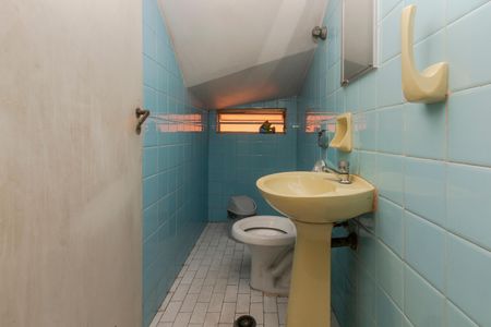 Casa à venda com 126m², 3 quartos e 2 vagasLavabo