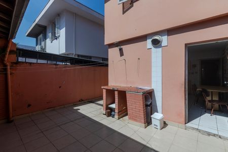 Casa à venda com 126m², 3 quartos e 2 vagasQuintal